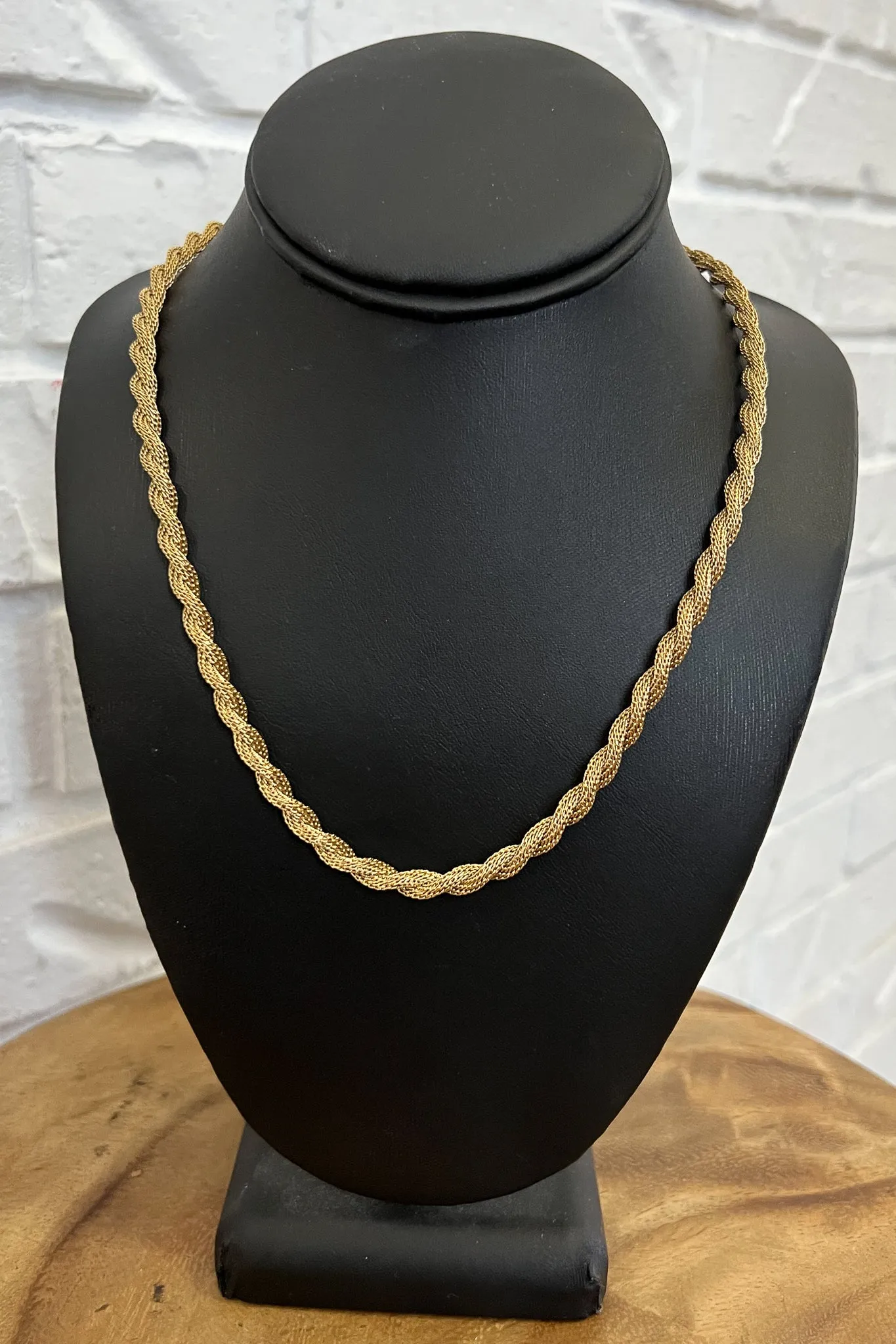 18K Lucy Twisted Gold Necklace