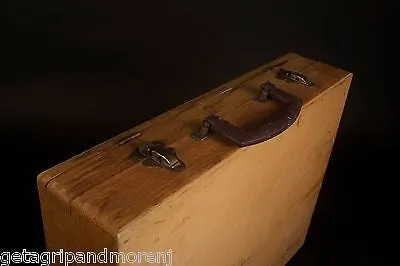 ARTISTS PAINT BOX w/ Pallet and Paints Vintage!