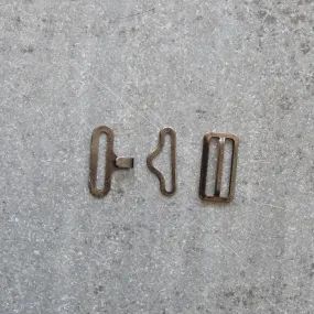 Bowtie Hardware