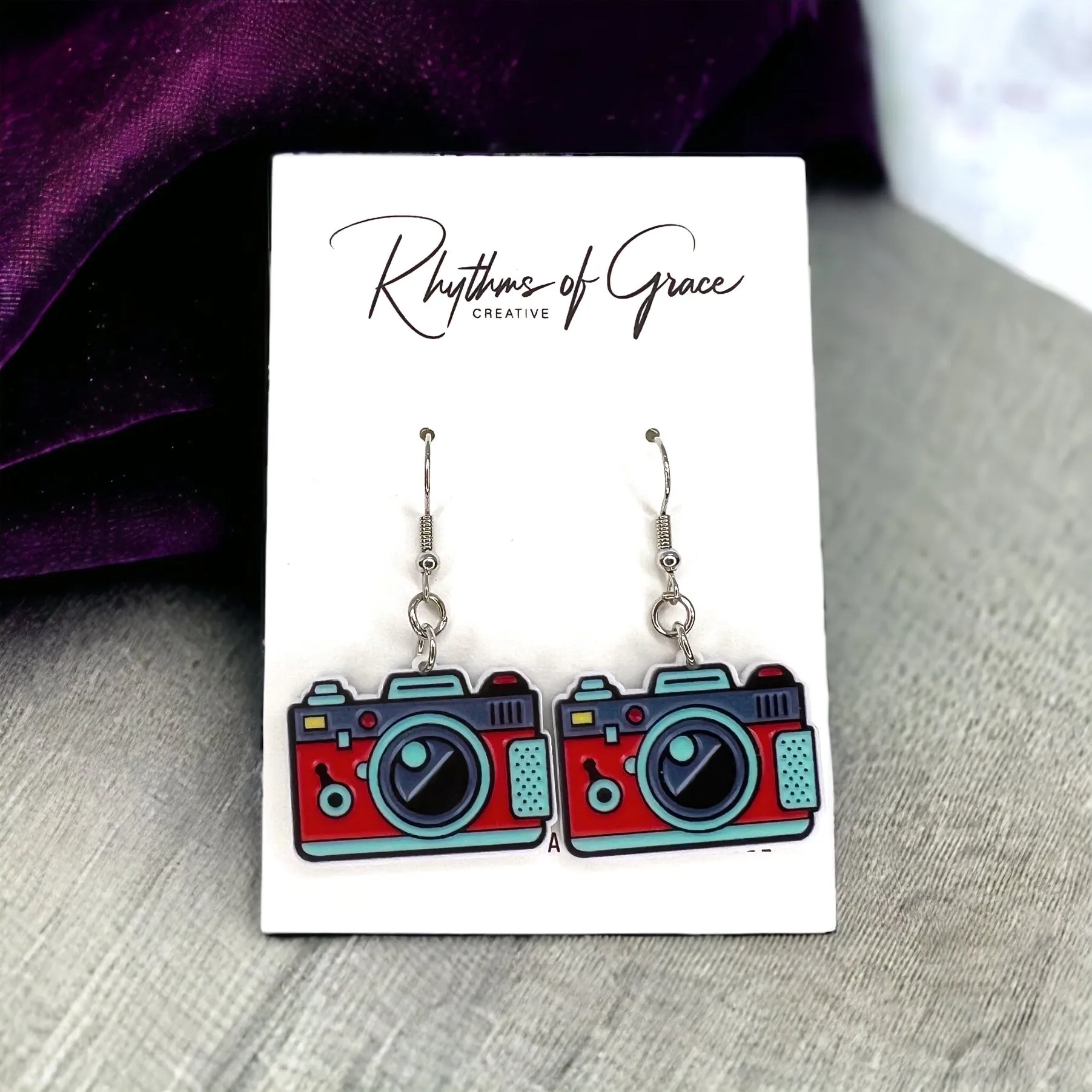 Camera Earrings - Photographer Gift, Handmade Earrings, Retro Camera, Photography Accessories
