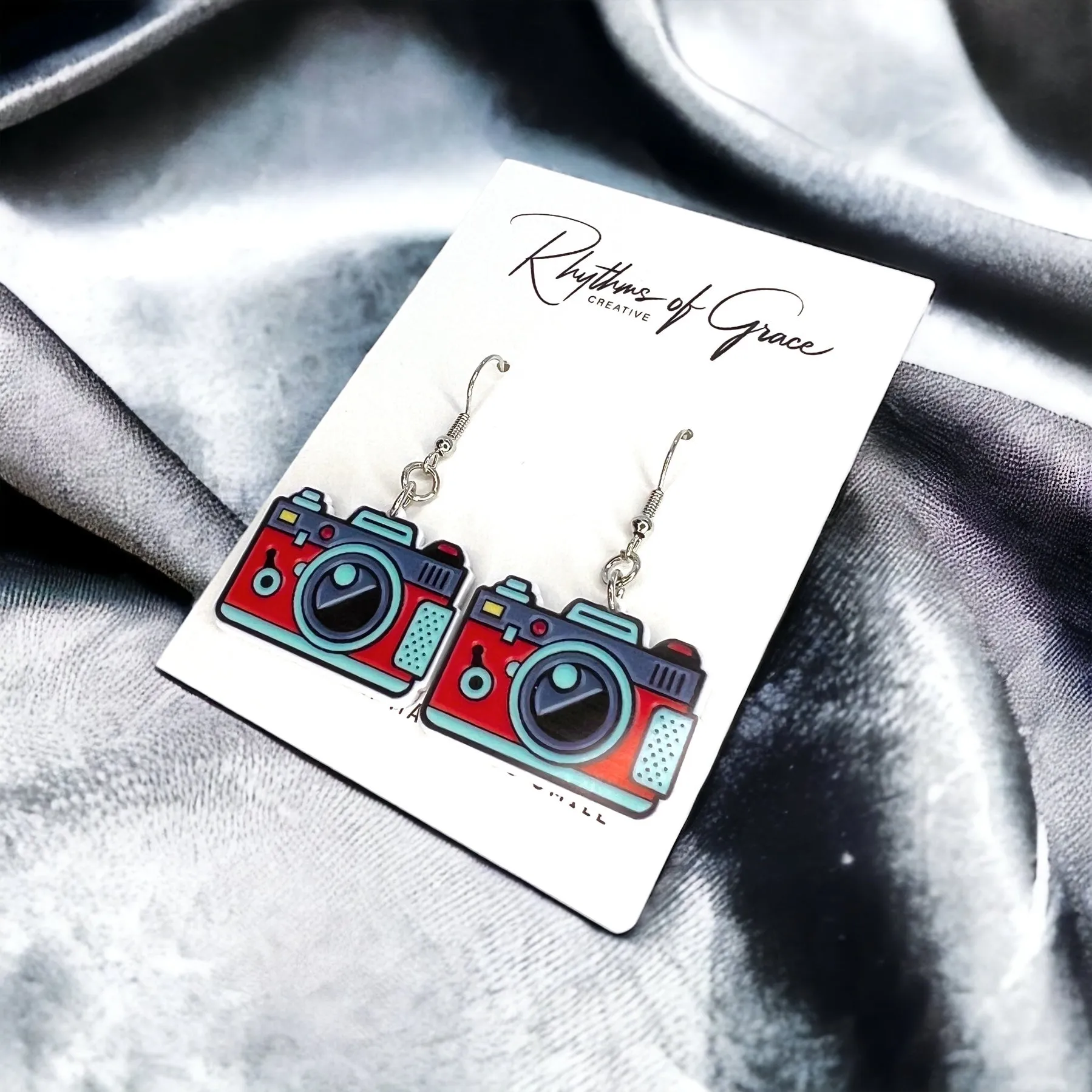 Camera Earrings - Photographer Gift, Handmade Earrings, Retro Camera, Photography Accessories
