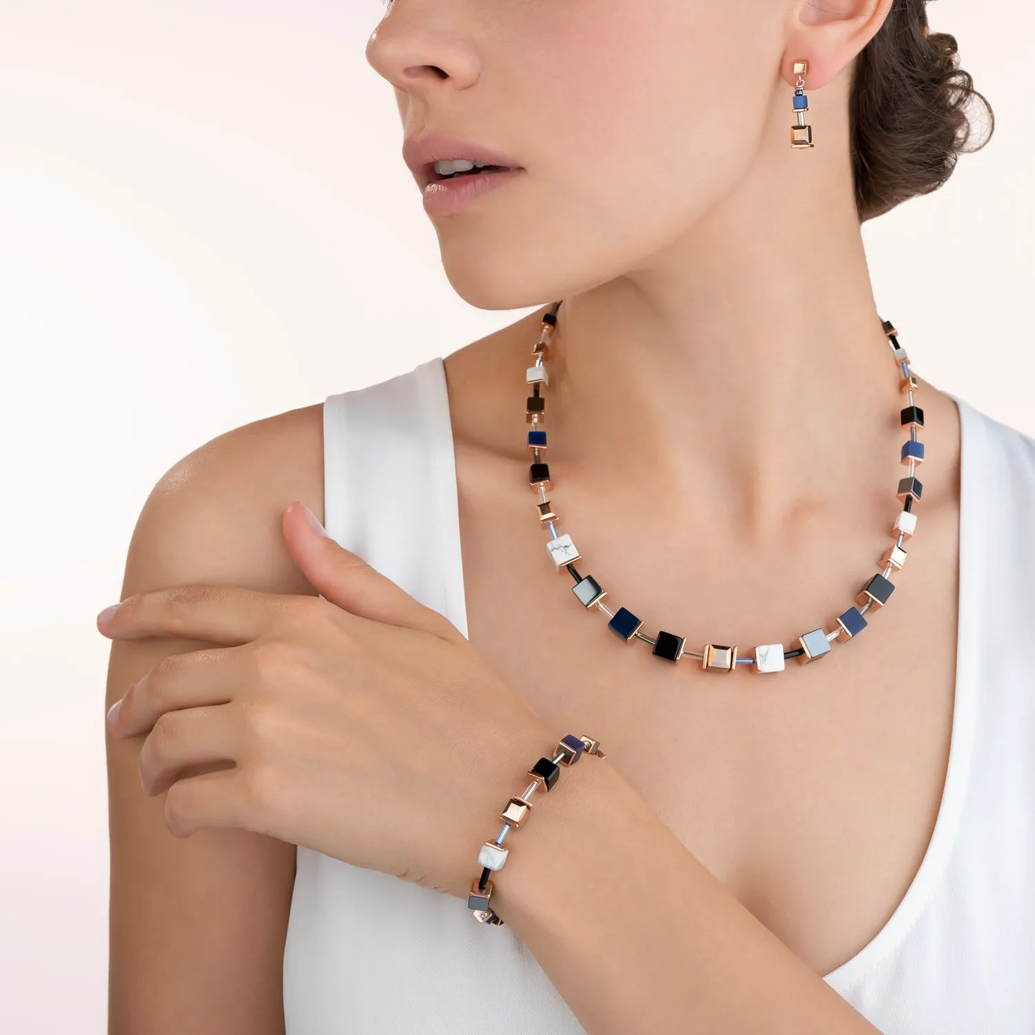 Earrings GeoCUBE® blue-rose gold
