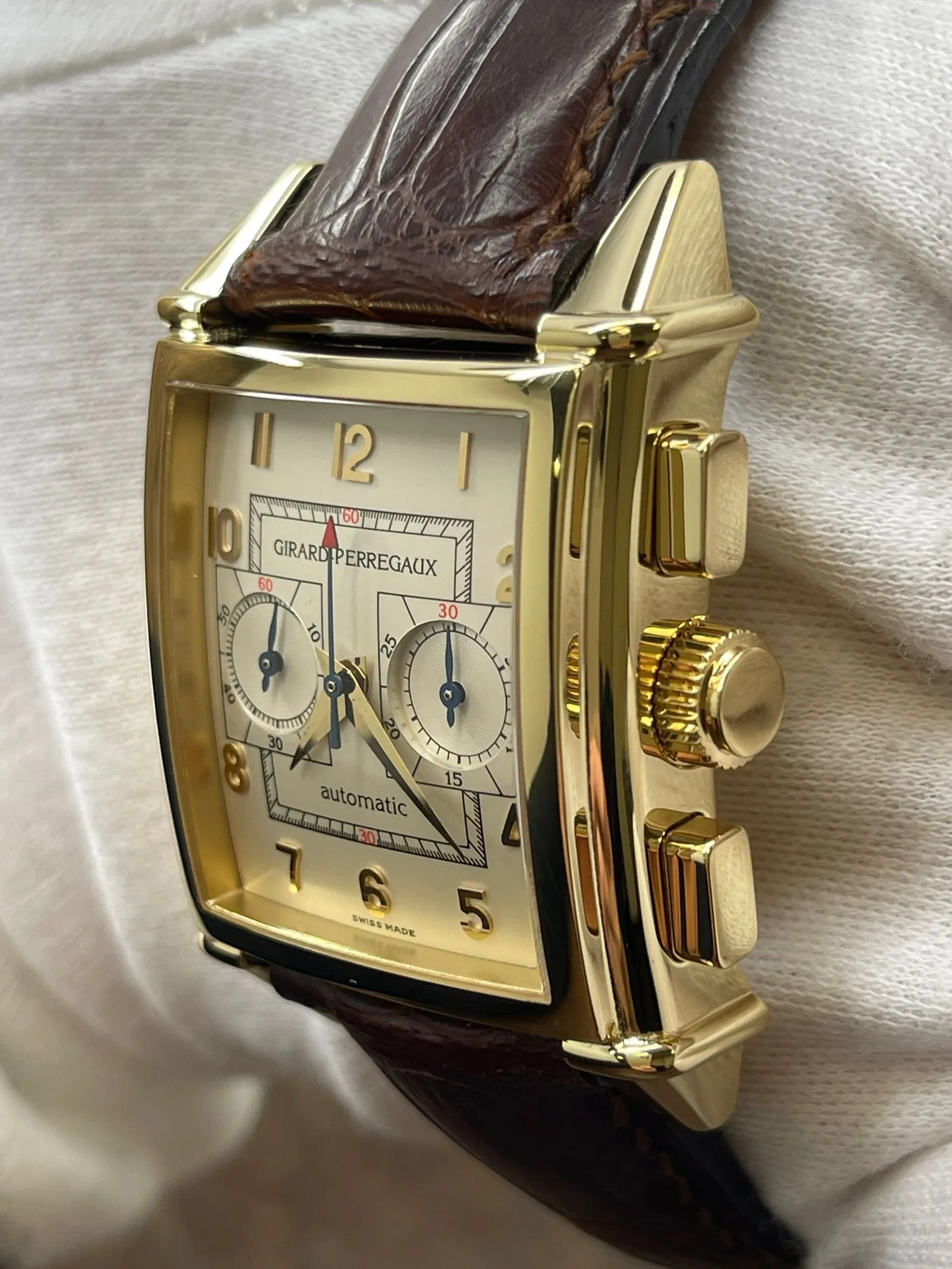 Vintage Girard Perregaux 1945 2599 Automatic Mens Watch with Ivory Dial
