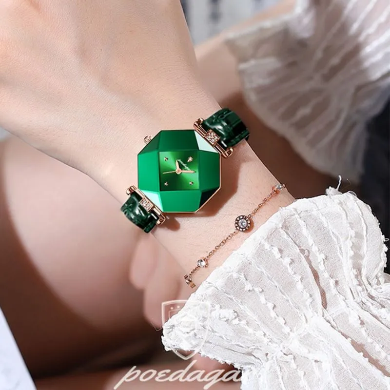 Luxury Wristwatch in Green Diamond Quartz