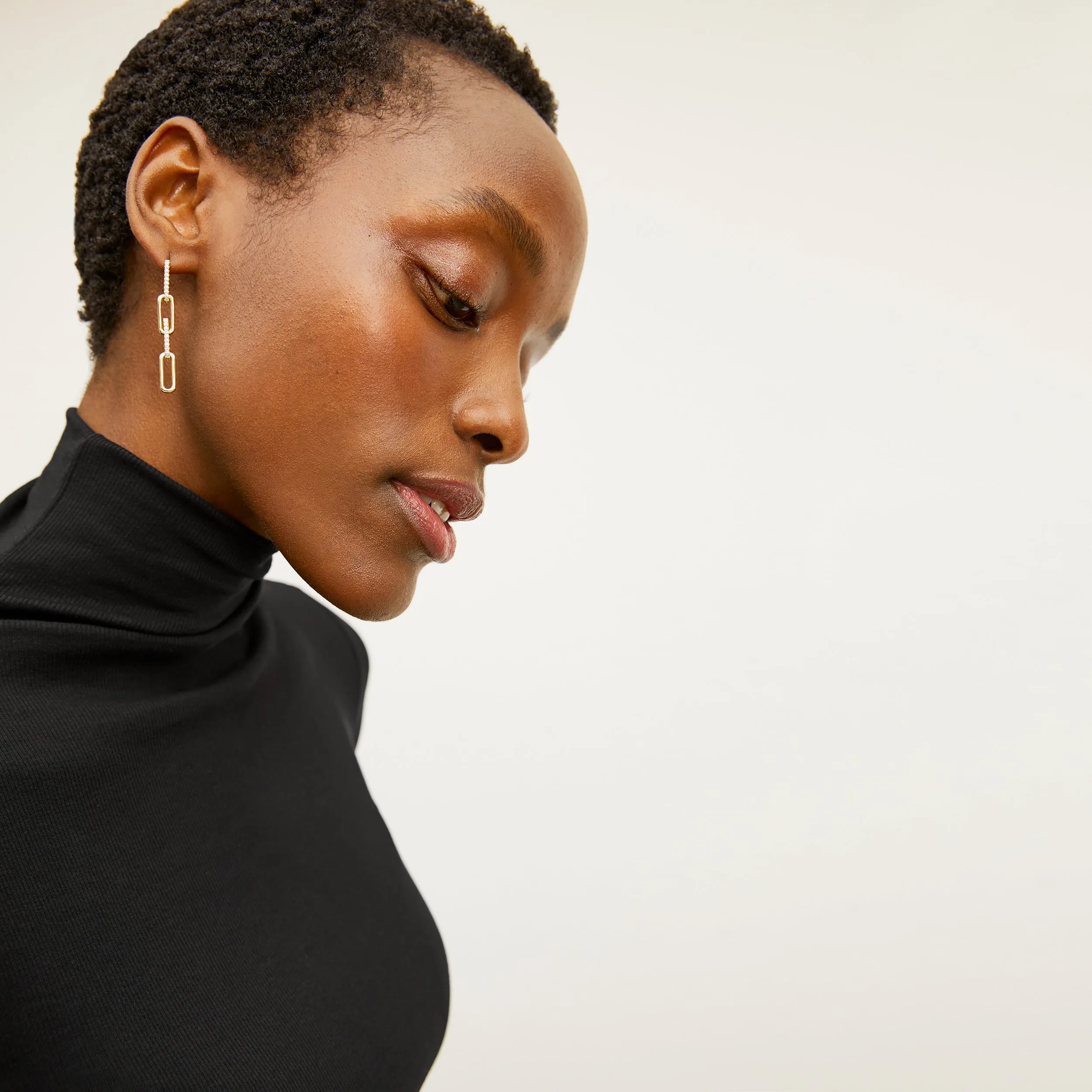 Martine Earrings :: Gold