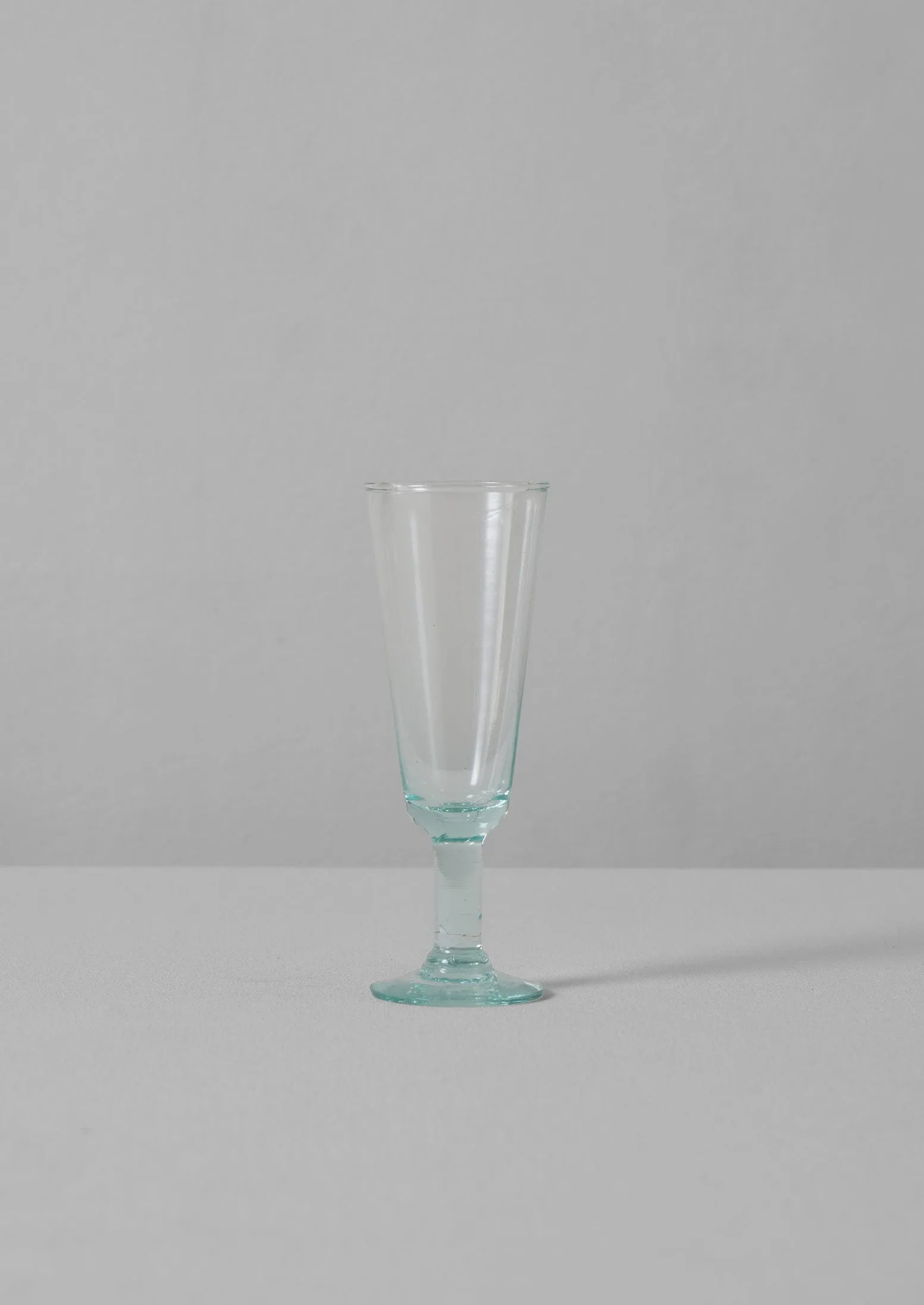 Recycled Bolivian Champagne Glasses Set | Clear
