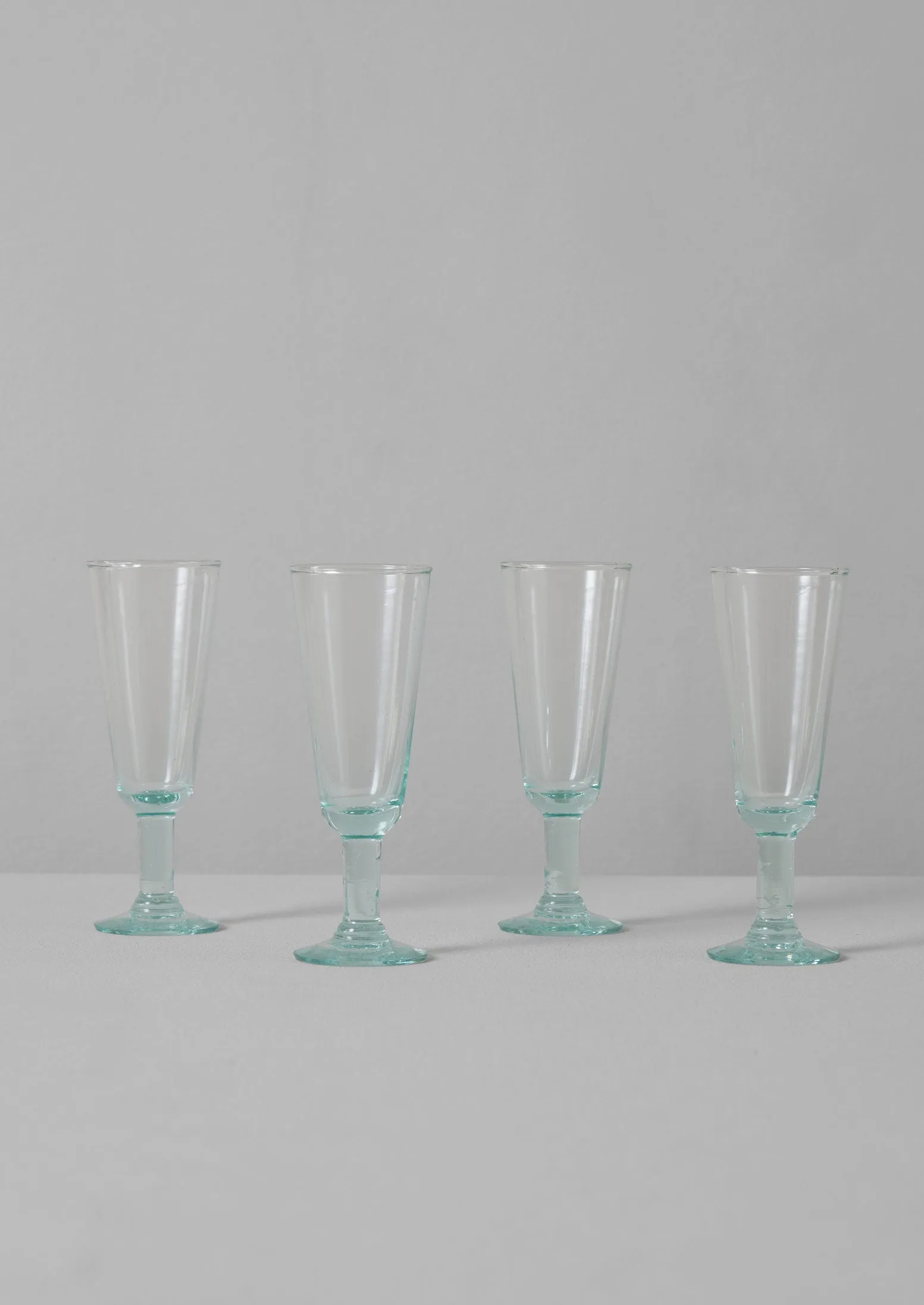 Recycled Bolivian Champagne Glasses Set | Clear