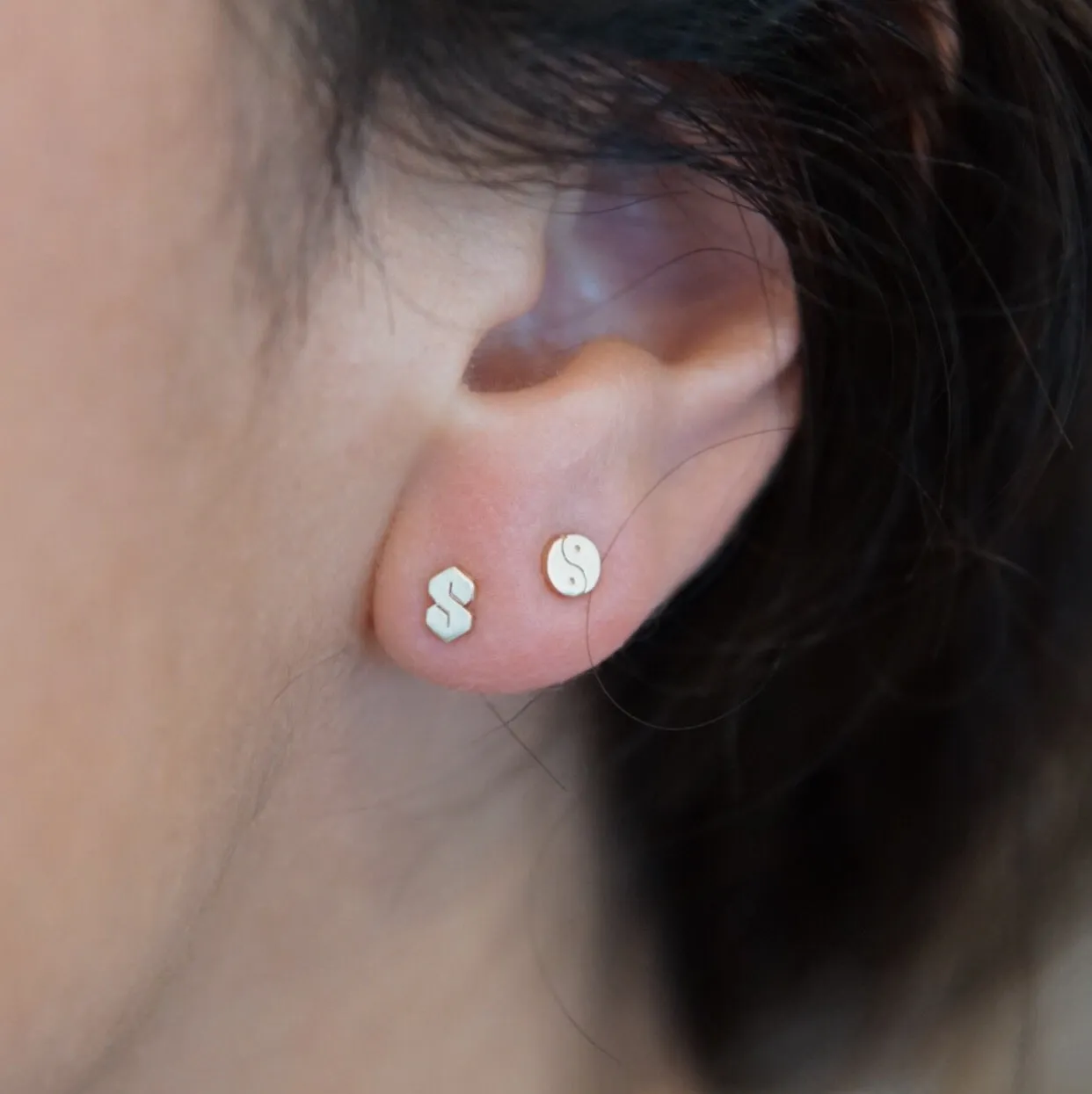 Super Cool "S" Stud Earring - Solid 14kt